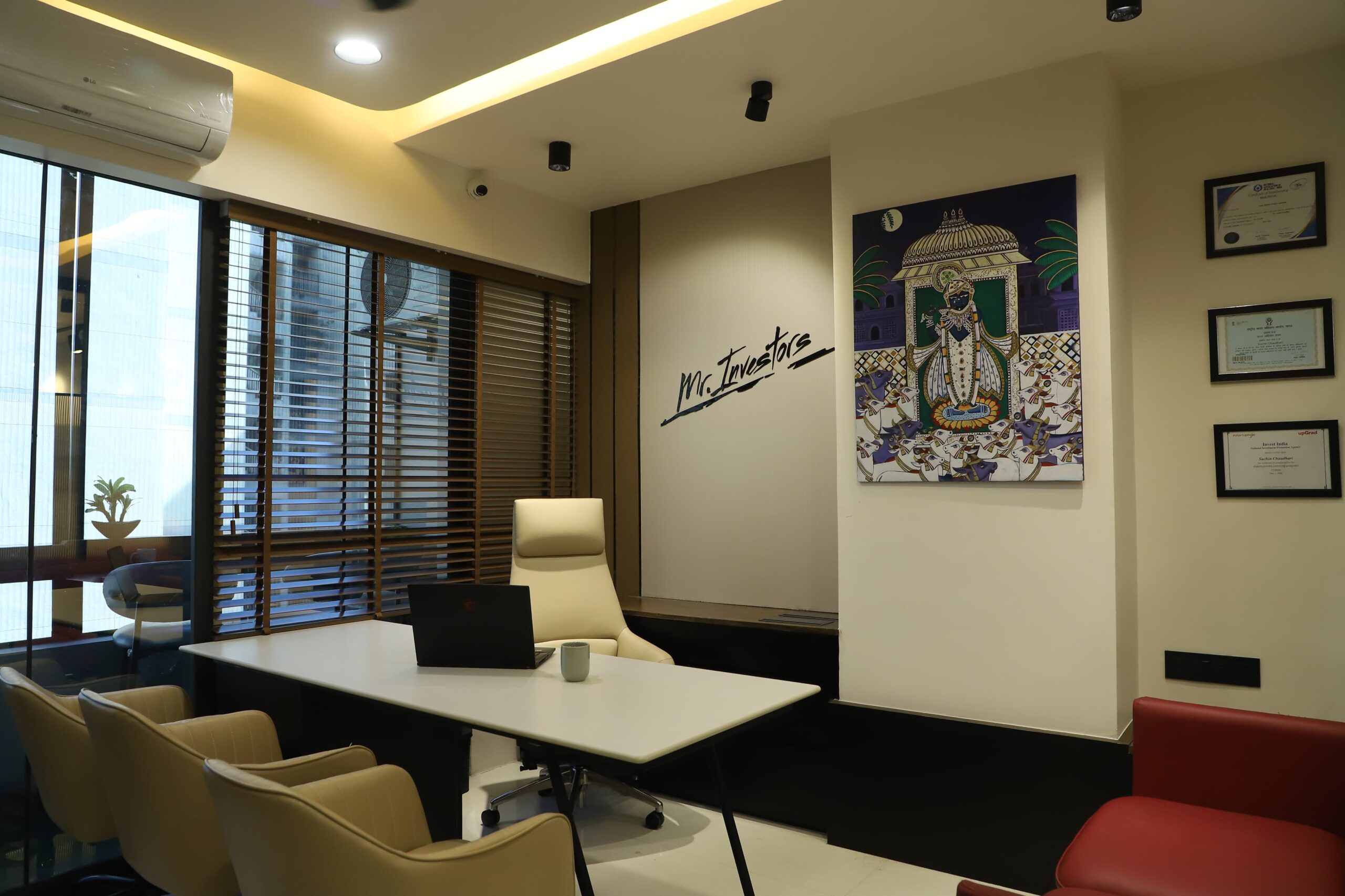 Mr.Investors team providing expert real estate consultation in Indore